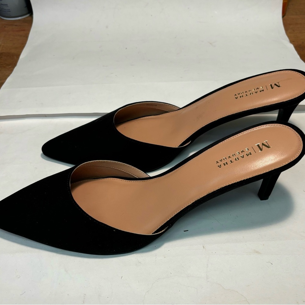 Excellent Every Day Mule in Black Suede